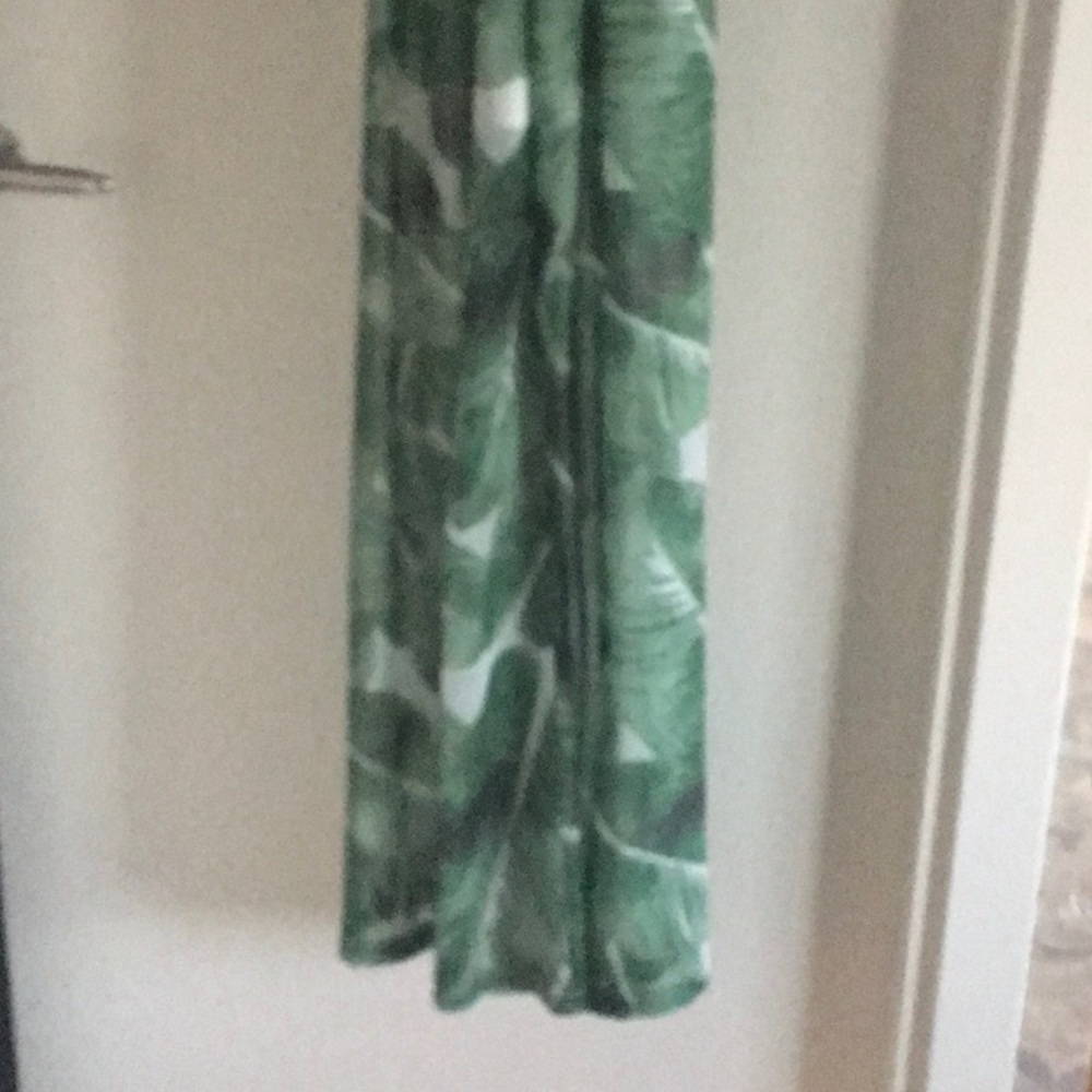 Sentimental new jumpsuit - Picture 6 of 11